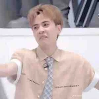 Tác giả mê quang hùng