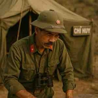 Nguyễn Khánh( Đại đội trưởng)