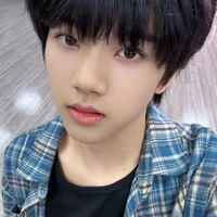 Trương Hàm Thuỵ -cậu2