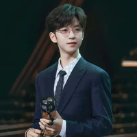 Hạ Tuấn Lâm