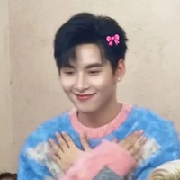 ☘︎𝙷𝚞𝚢̀𝚗𝚑 𝙷𝚘𝚊̀𝚗𝚐 𝙷𝚞̀𝚗𝚐☘︎