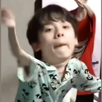 Con tg trôi sông. Moa moa!!