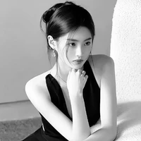 Mẹ Anh - Bà Nina