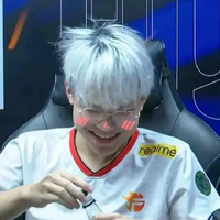 Phương Linh vợ Bi tọt🤓