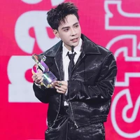 Quang Hùng