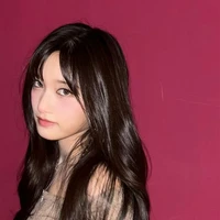 bạn cùng bàn (là người iu cũ của tôi)