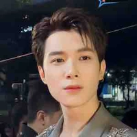 Bùi anh tú