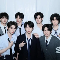 tg mê trai lầu 18