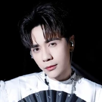 Quang Hùng