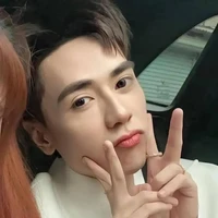 Q.Hùng