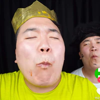 Cả lớp 11A (- ai thì -)