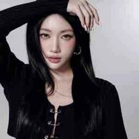 Khương Hoàn Mỹ-Orange