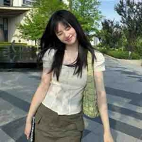 Hồ Uyển Dư 