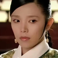 Phí Vân Yên