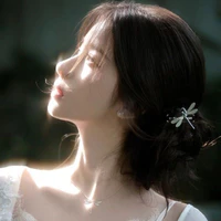 Thẩm Linh Chi