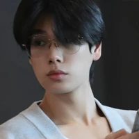 Phuwin Tangsakyuen