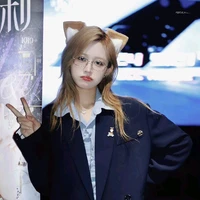 Trương Hân. ZX