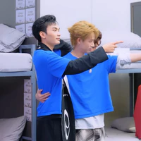 Nhỏ Tác Giả