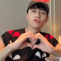 🐼𝐐𝐮𝐚𝐧𝐠 𝐇𝐮𝐧𝐠🐼