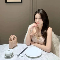 như yến