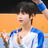 Trần dịch hằng