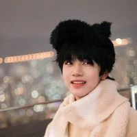 Trương Hàm Thụy_y