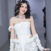 Muộii • 2002