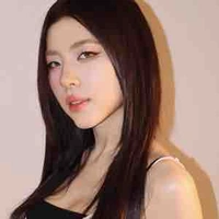 Nguyễn Lê Diễm Hằng || Lamoon