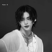 (Sam) Hwang Hyunjin