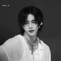 (Sam) Hwang Hyunjin