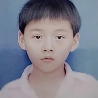 Hùng (lúc nhỏ)