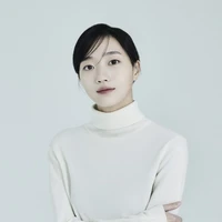 Oh Woori (chị)