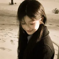 ⁰² | Trần Phương Lan | Laenwyn.