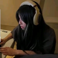 TRẦN THẢO LINH