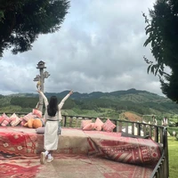 bạn thân cậu