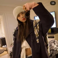 Lalisa manoban(cô)