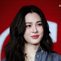 LingLing Kwong