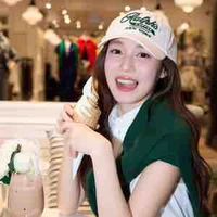 Loverruk-bạn chị