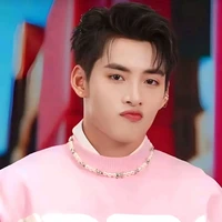 Hùng Huỳnh