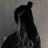 Elfnia Black