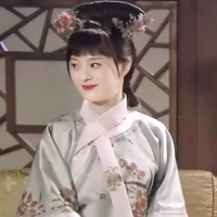 chân Hoàn