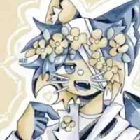 Con bạn(con nhỏ xèm xí):)