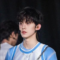tôi-tả hàng