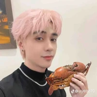 Quang Hùng ( top A)