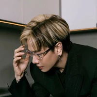 Lou Hoàng