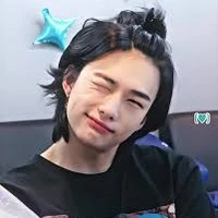 tác giả nhỏ tủi