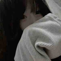 Hanji<Trần Bích Trân>