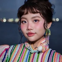 Phương Mỹ Chi-2003