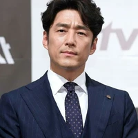 Kim Jung Hoon (Ba Y/n)