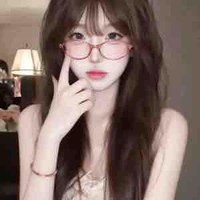 Khánh Linh 